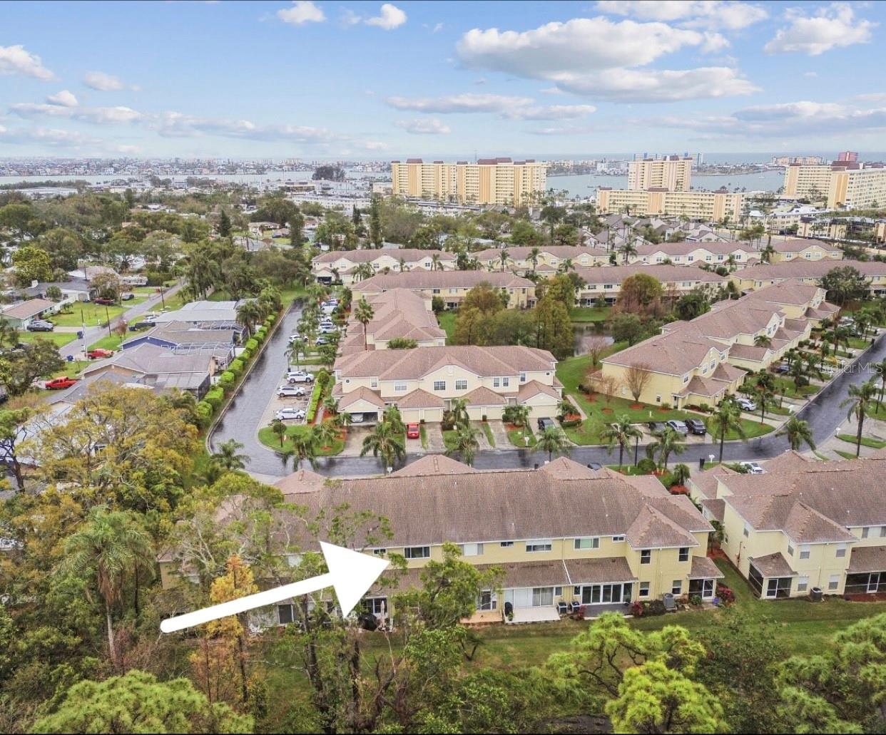 Image 43 of 49 For 11162 Kapok Grand Circle