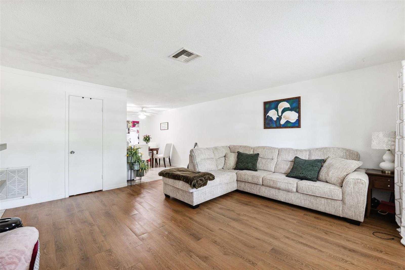 Image 4 of 23 For 2755 Belle Haven Drive