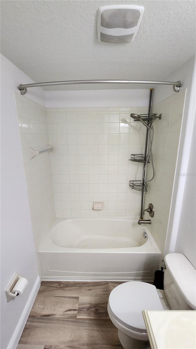 Image 11 of 66 For 11404 Holmbridge Lane