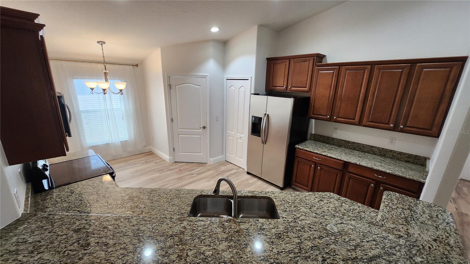 Image 15 of 66 For 11404 Holmbridge Lane