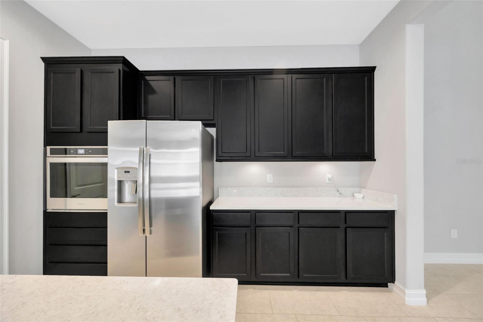 Listing photo id 25 for 4551 Barletta Court