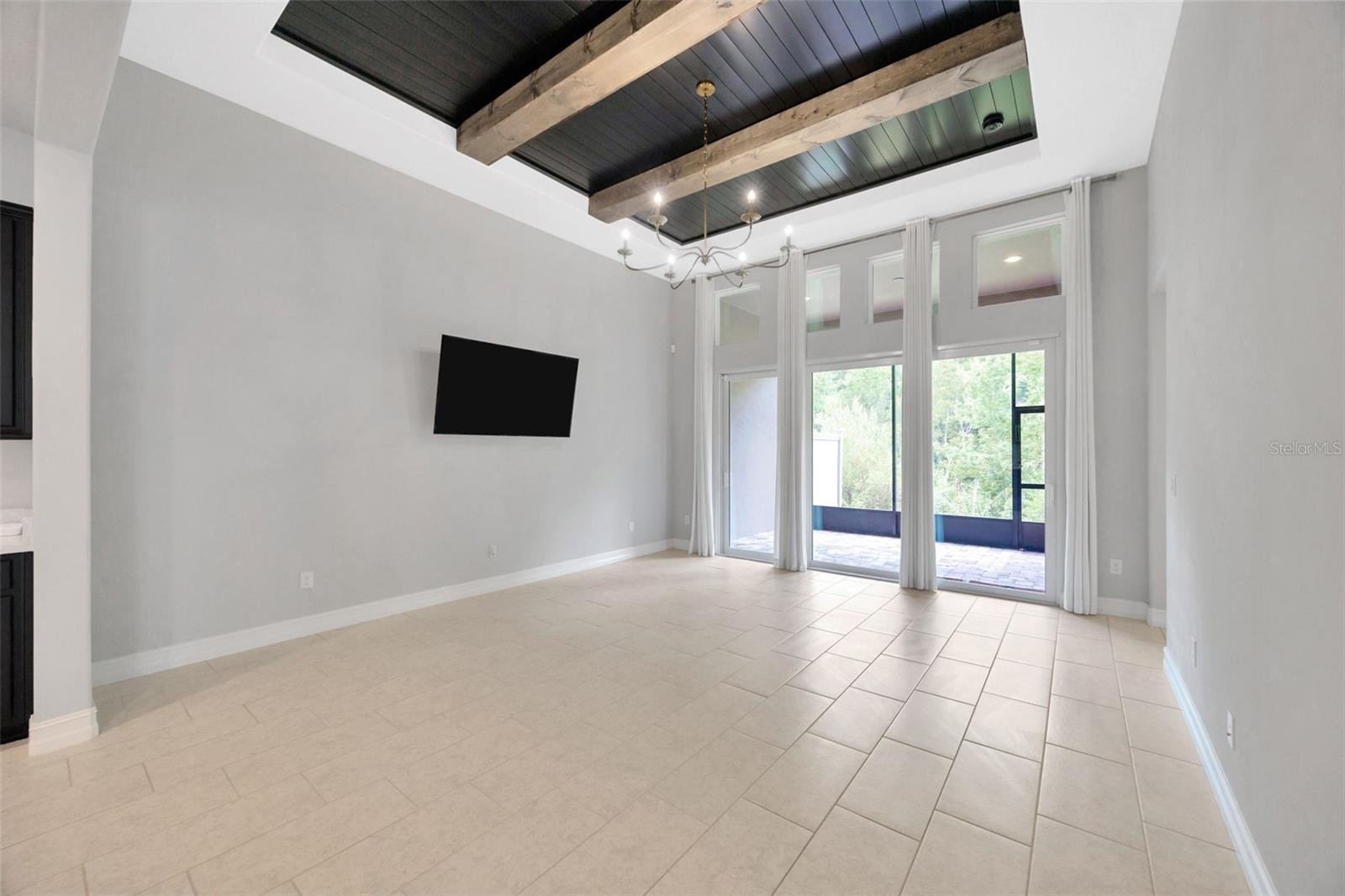 Listing photo id 33 for 4551 Barletta Court