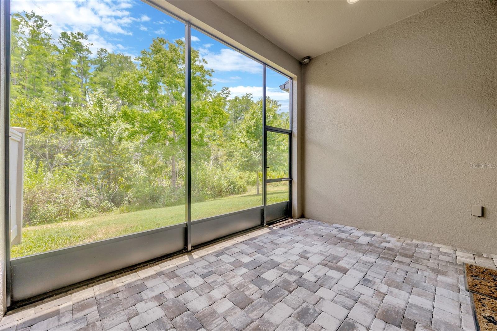 Listing photo id 45 for 4551 Barletta Court