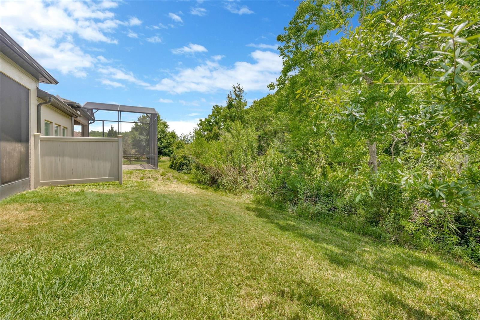 Listing photo id 48 for 4551 Barletta Court