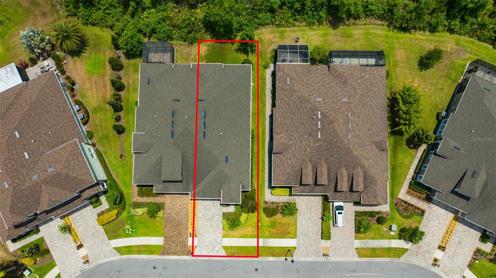 Listing photo id 55 for 4551 Barletta Court
