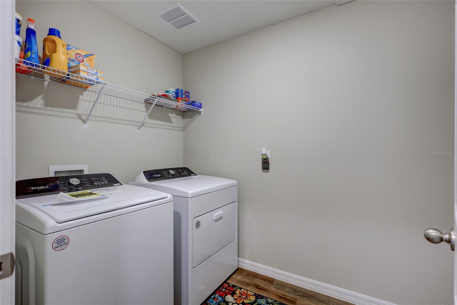 Image 41 of 81 For 12710 Hysmith Loop