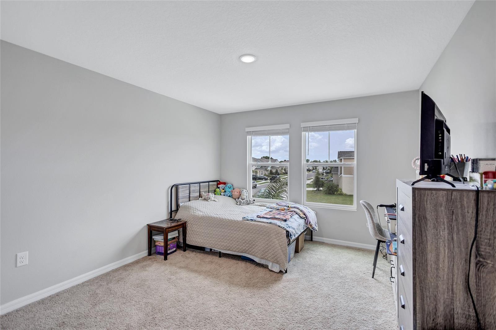 Image 43 of 81 For 12710 Hysmith Loop