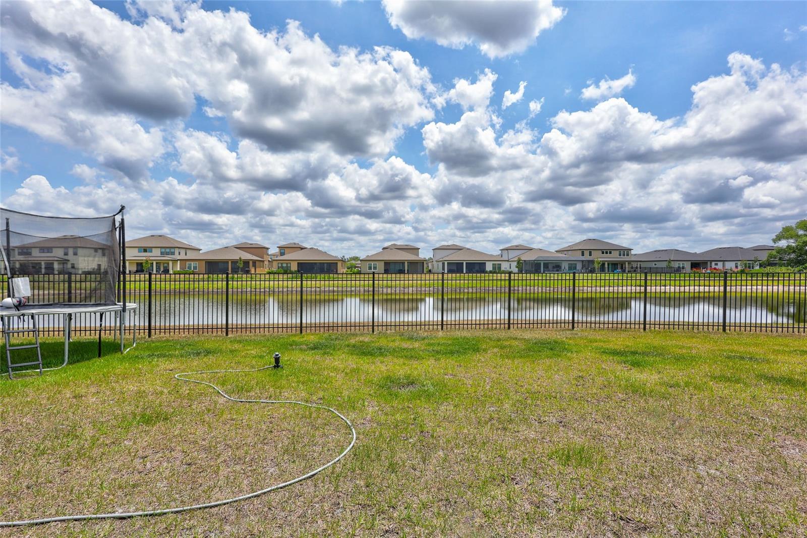 Image 49 of 81 For 12710 Hysmith Loop
