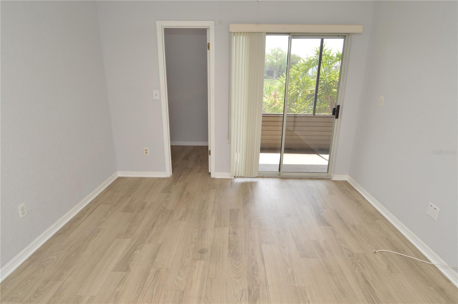 Image 26 of 98 For 10265 Gandy Boulevard N 1511