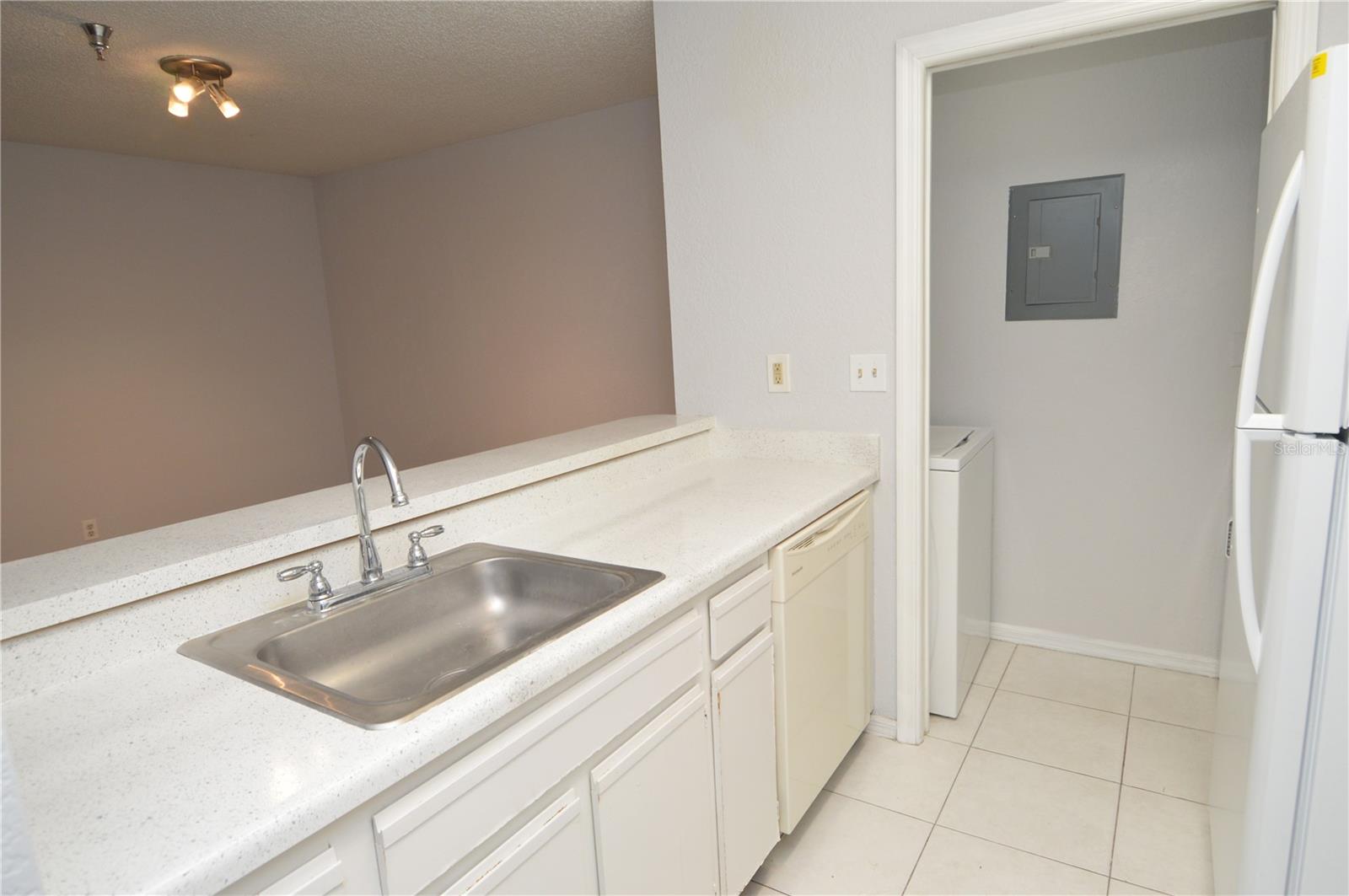Image 7 of 98 For 10265 Gandy Boulevard N 1511
