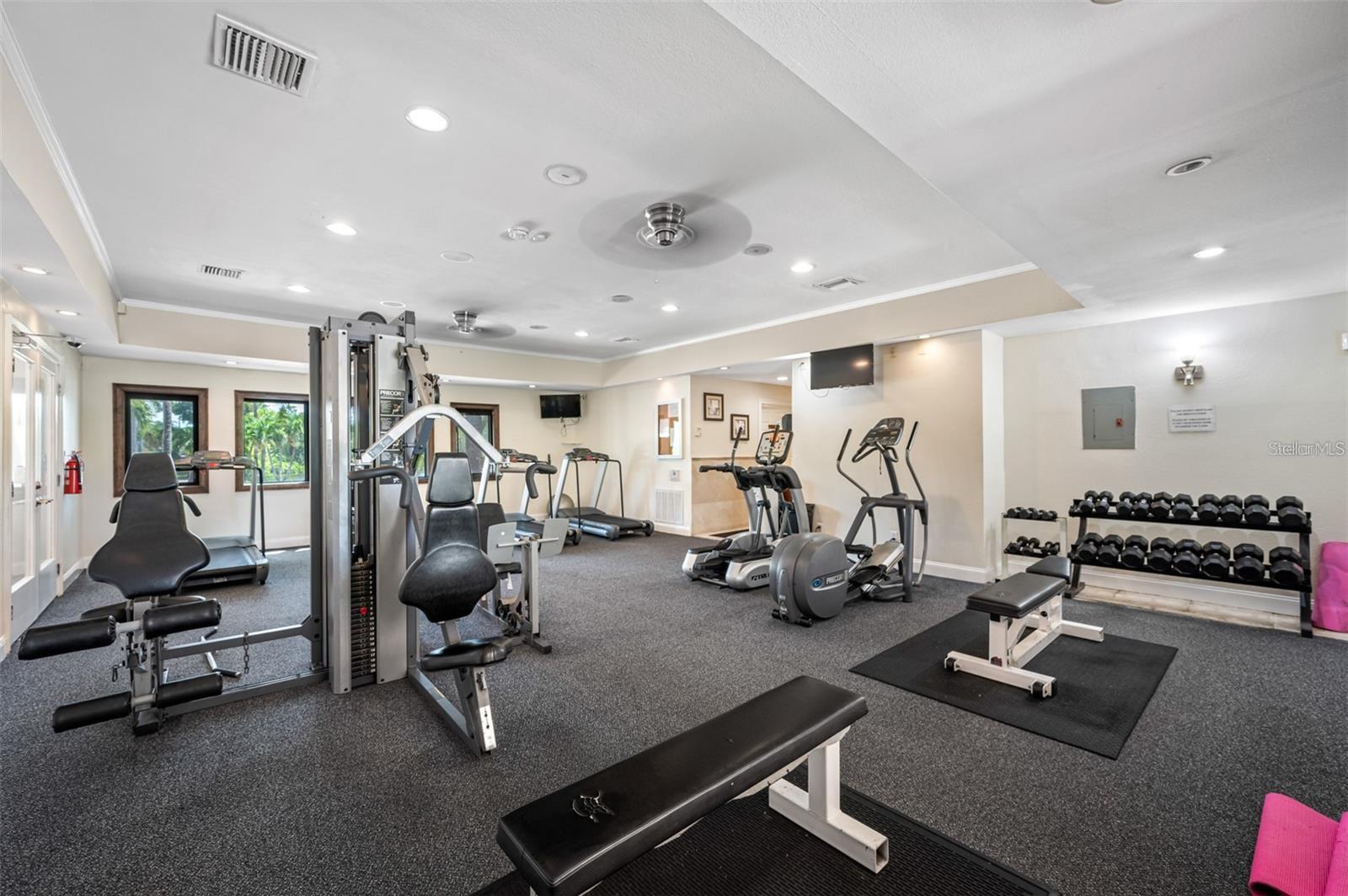 Image 78 of 98 For 10265 Gandy Boulevard N 1511