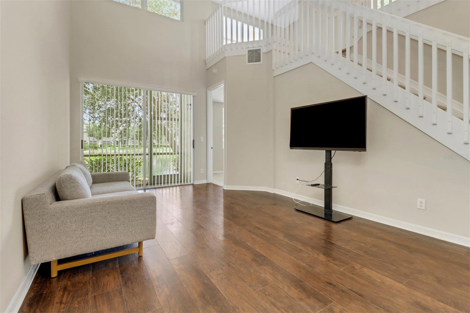 Image 15 of 41 For 1330 Mariposa Circle 104