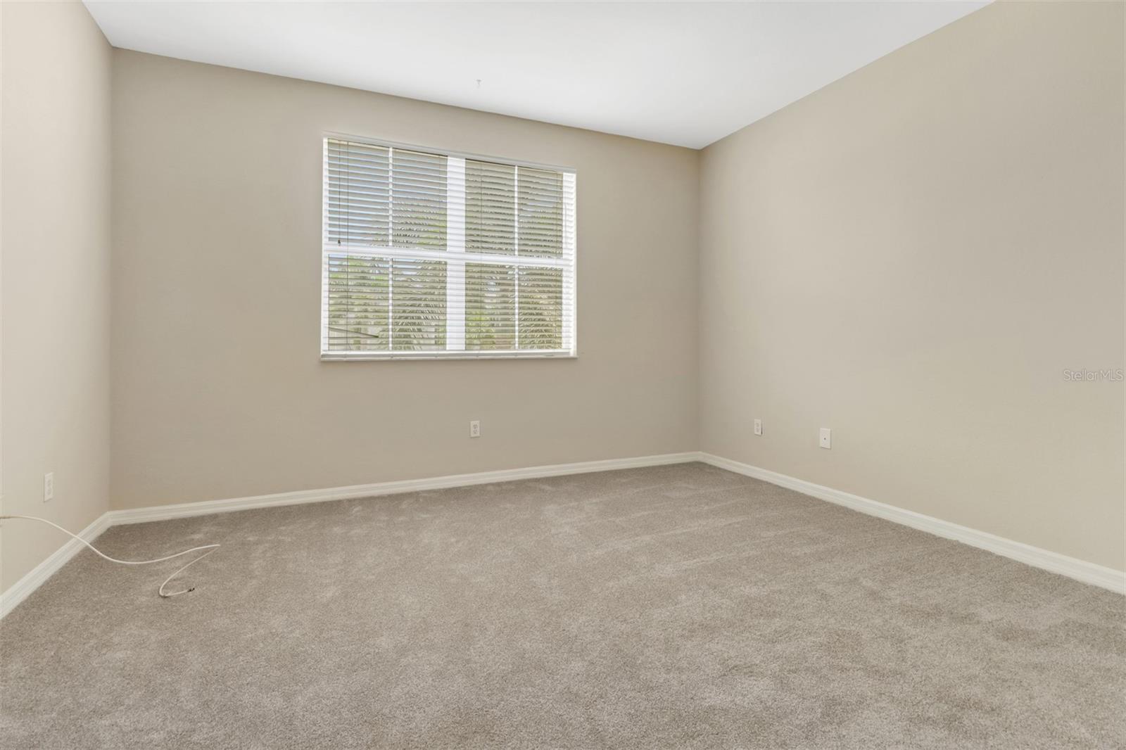 Image 24 of 41 For 1330 Mariposa Circle 104