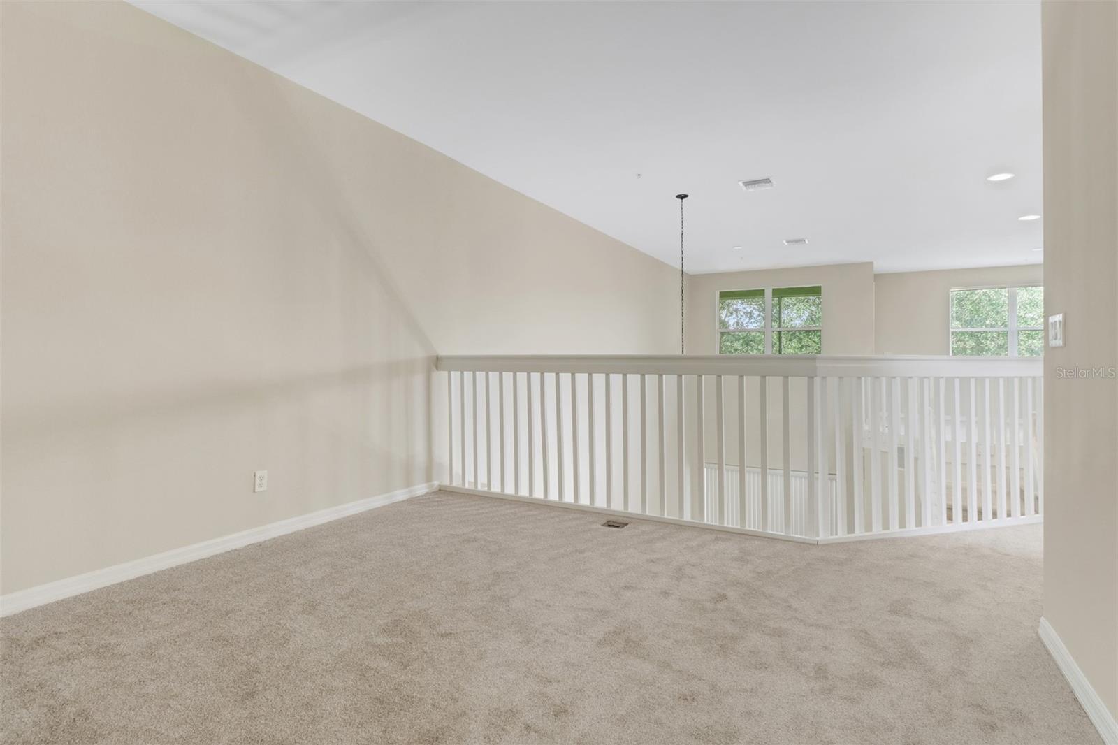 Image 32 of 41 For 1330 Mariposa Circle 104