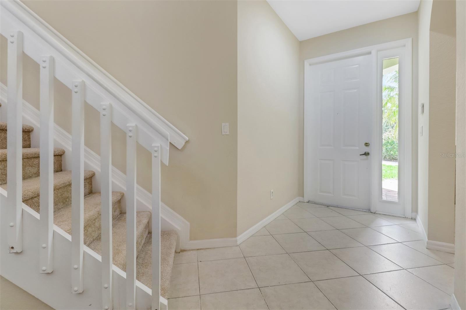 Image 5 of 41 For 1330 Mariposa Circle 104