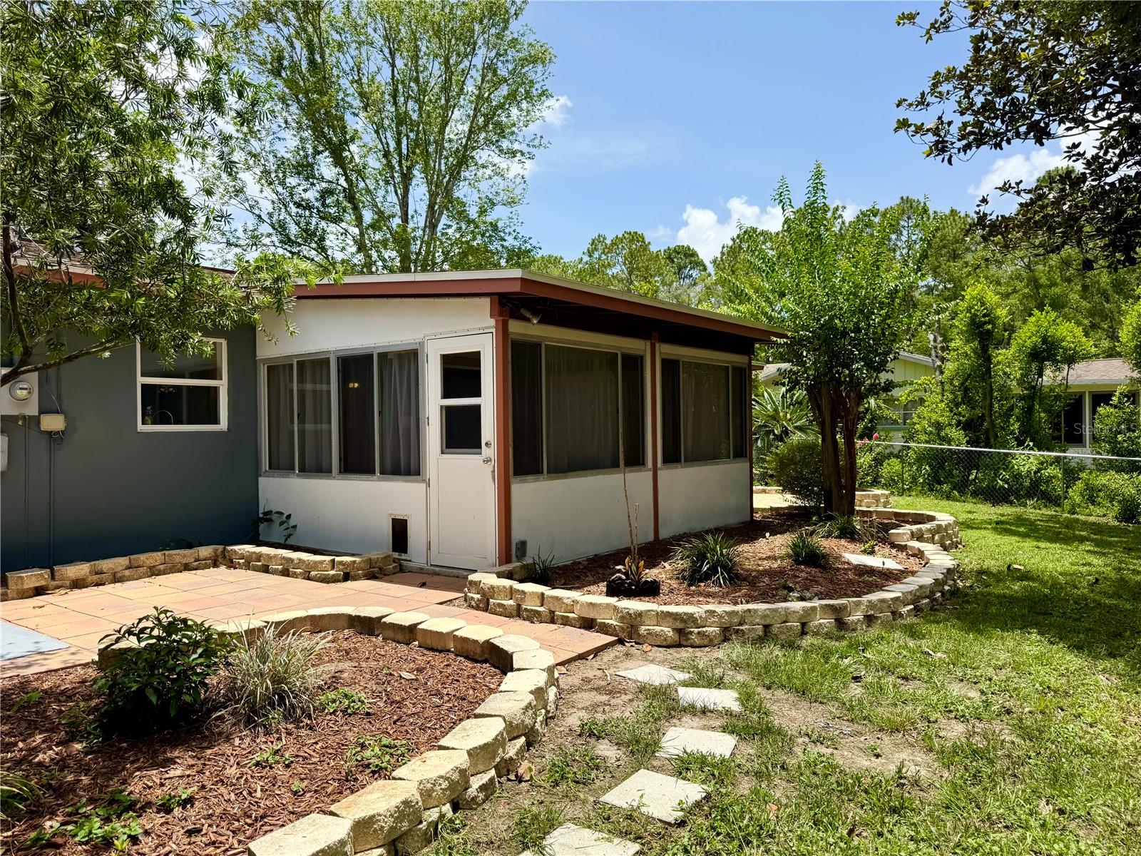 Image 24 of 46 For 9020 Arcadia Way