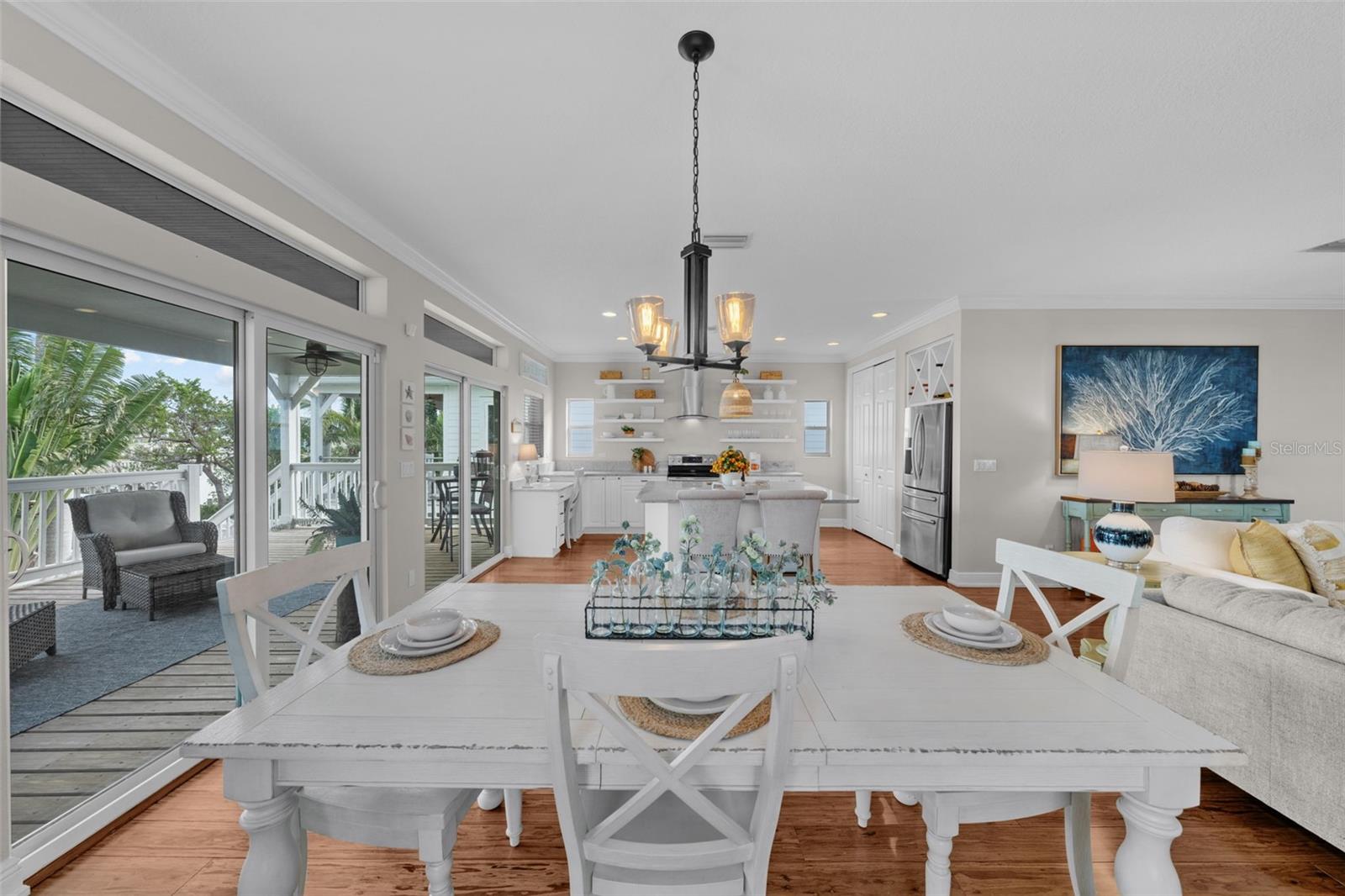 Image 11 of 65 For 12116 Lagoon Lane