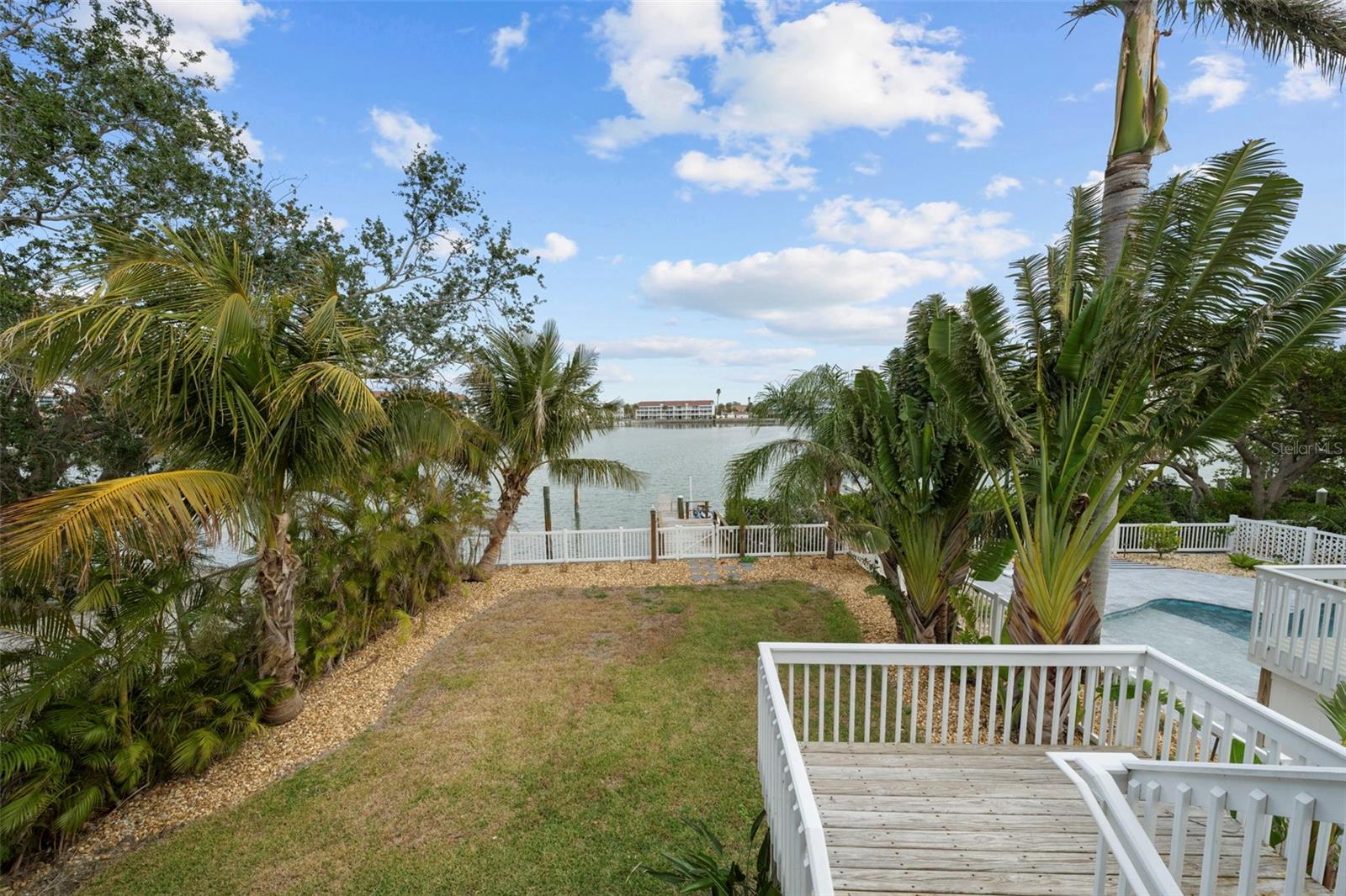 Image 43 of 65 For 12116 Lagoon Lane
