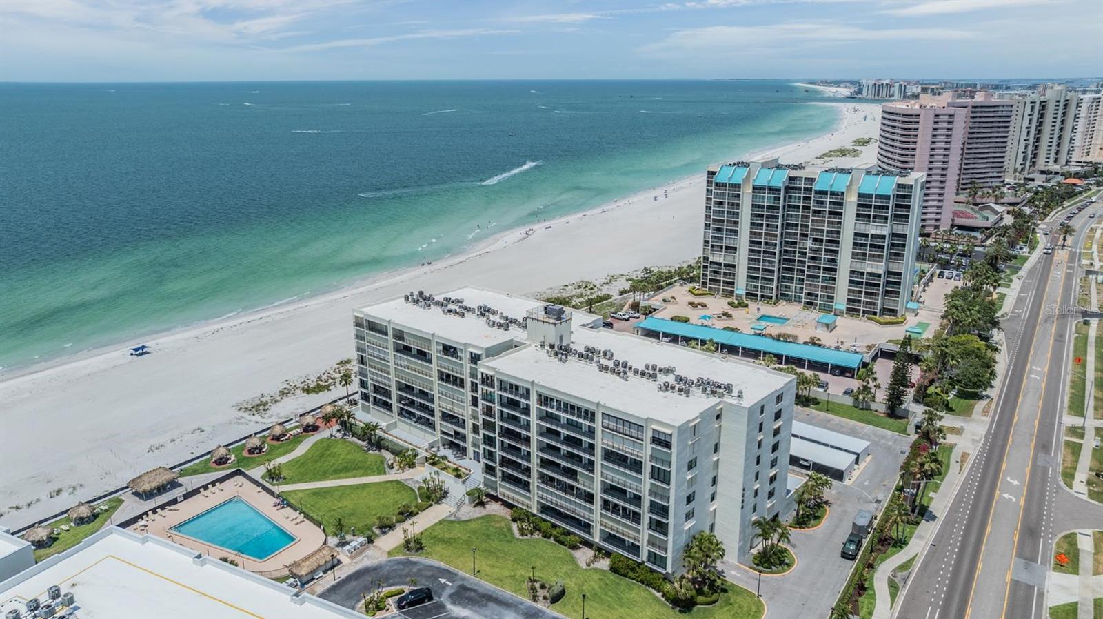Image 2 of 40 For 1400 Gulf Boulevard 306