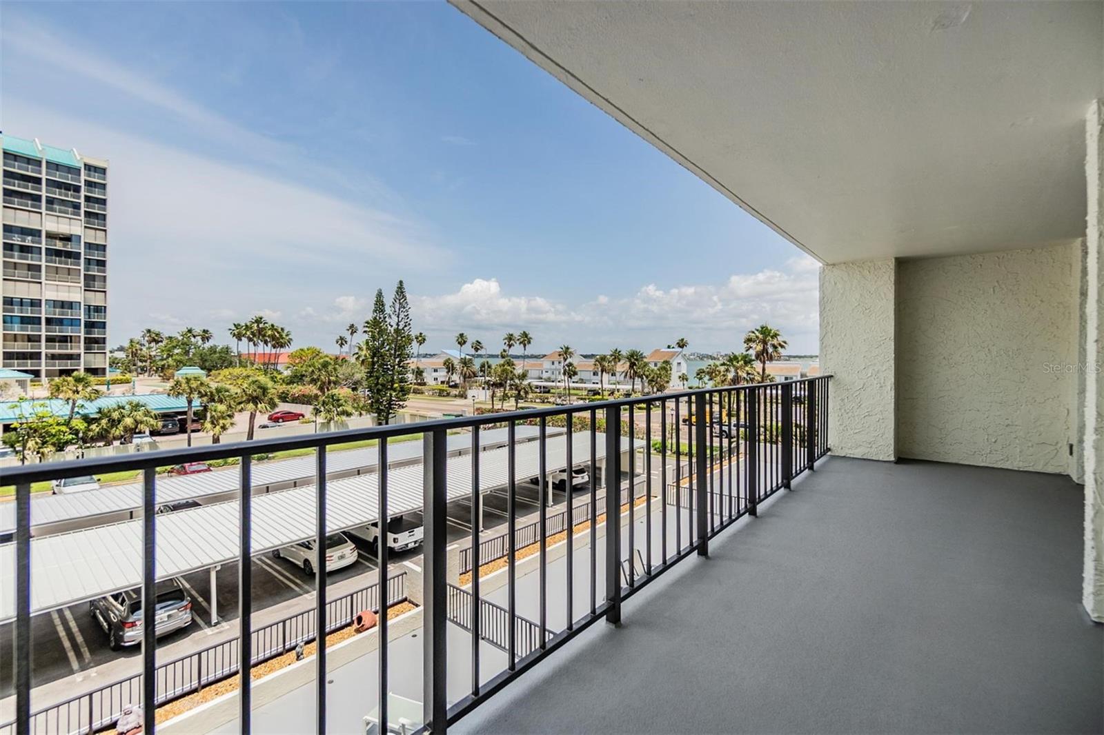 Image 21 of 40 For 1400 Gulf Boulevard 306