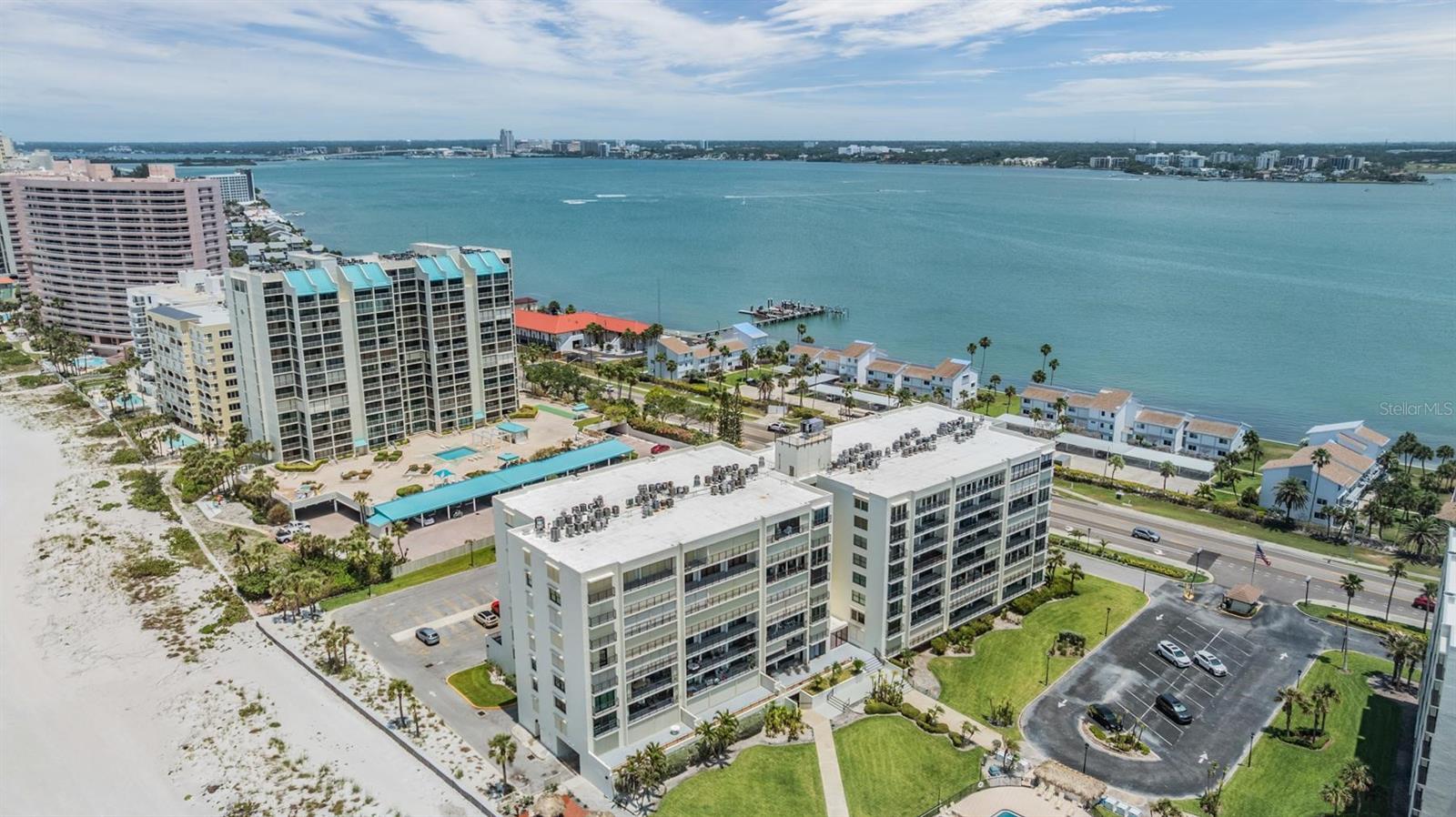 Image 37 of 40 For 1400 Gulf Boulevard 306