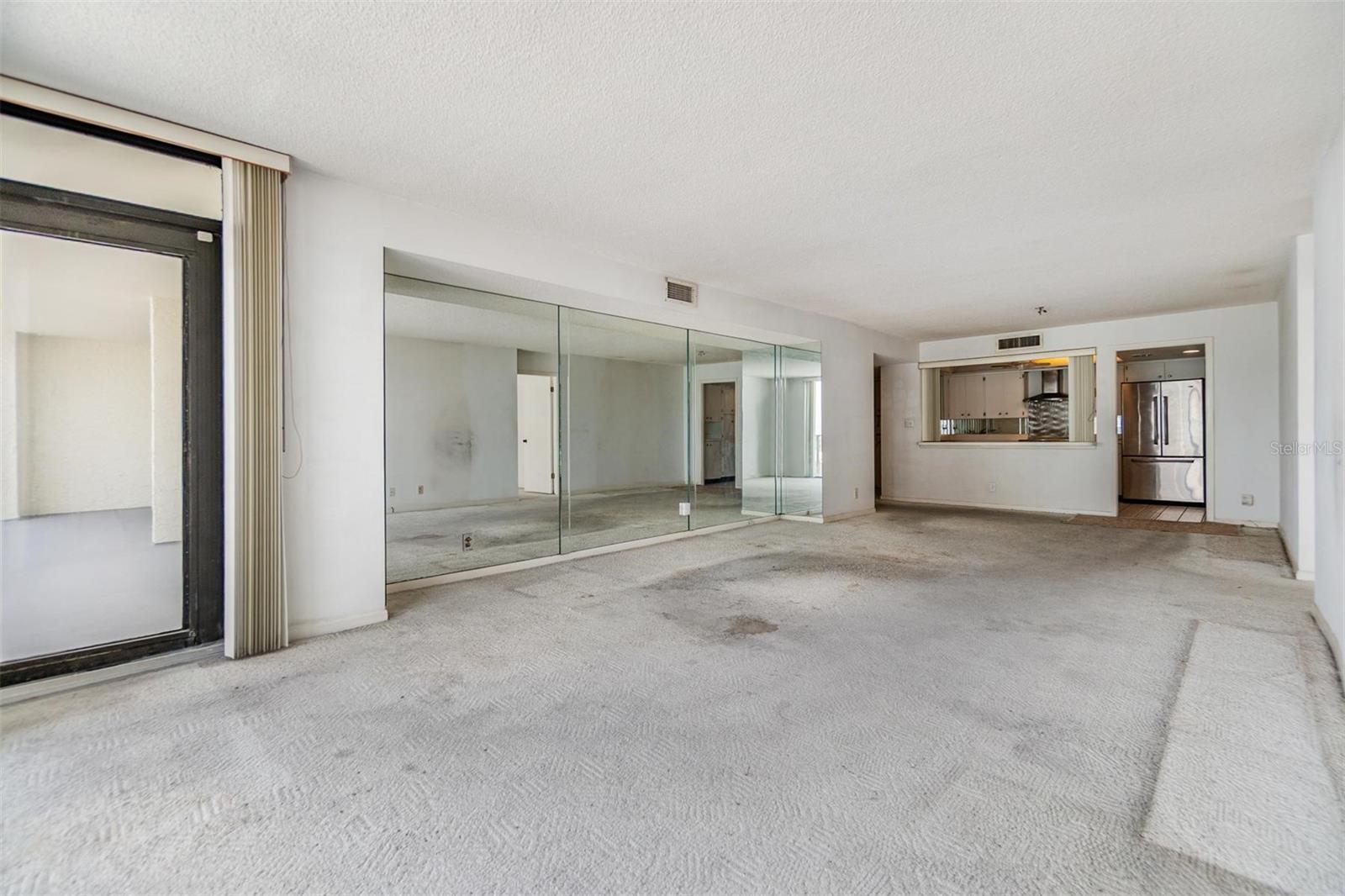 Image 9 of 40 For 1400 Gulf Boulevard 306