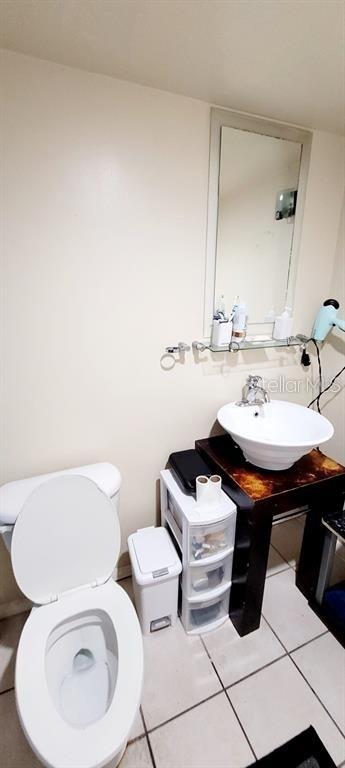 Image 4 of 16 For 701 Madison Avenue 309