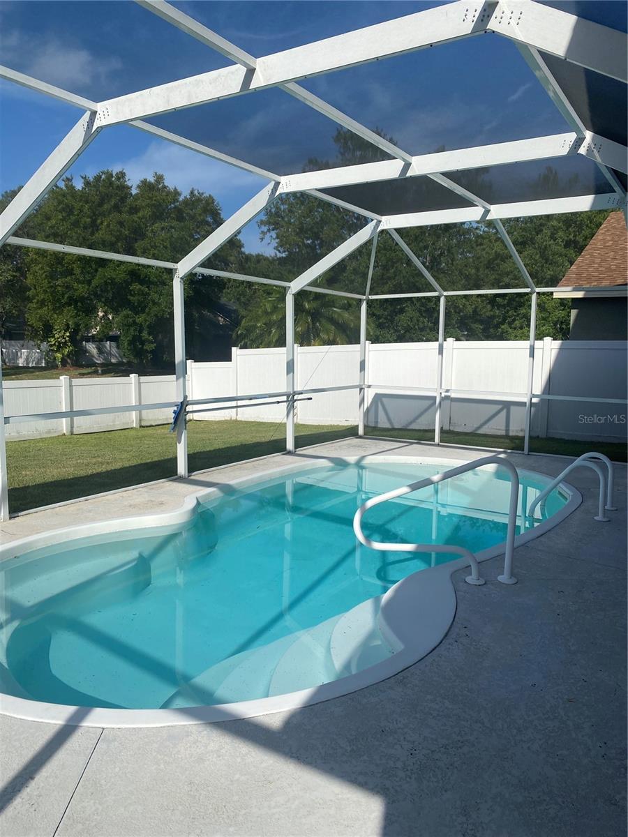 Image 23 of 30 For 10471 Lucaya Drive
