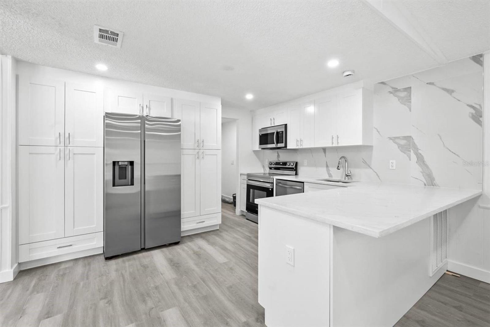 Image 12 of 48 For 8517 Indian Ridge Trail