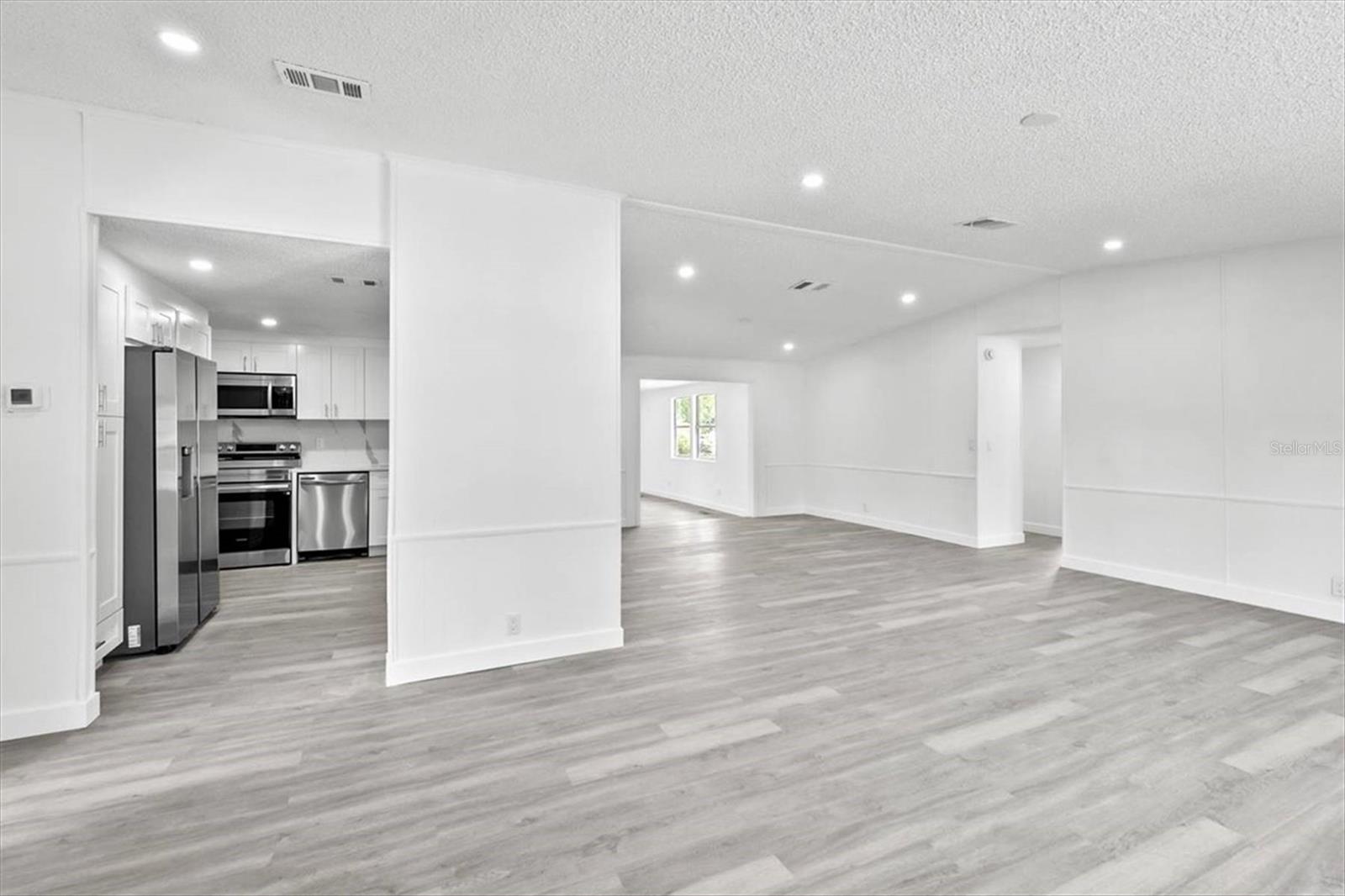 Image 17 of 48 For 8517 Indian Ridge Trail