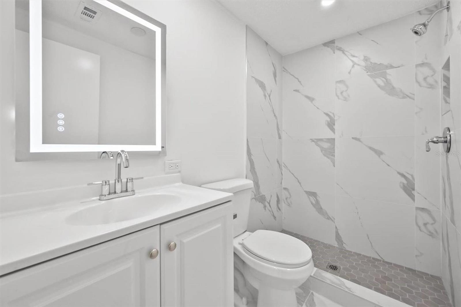 Image 39 of 48 For 8517 Indian Ridge Trail