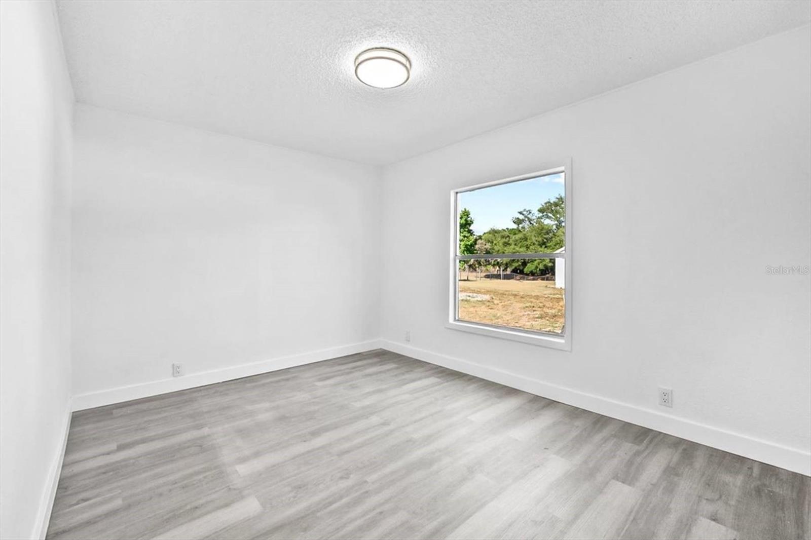 Image 42 of 48 For 8517 Indian Ridge Trail