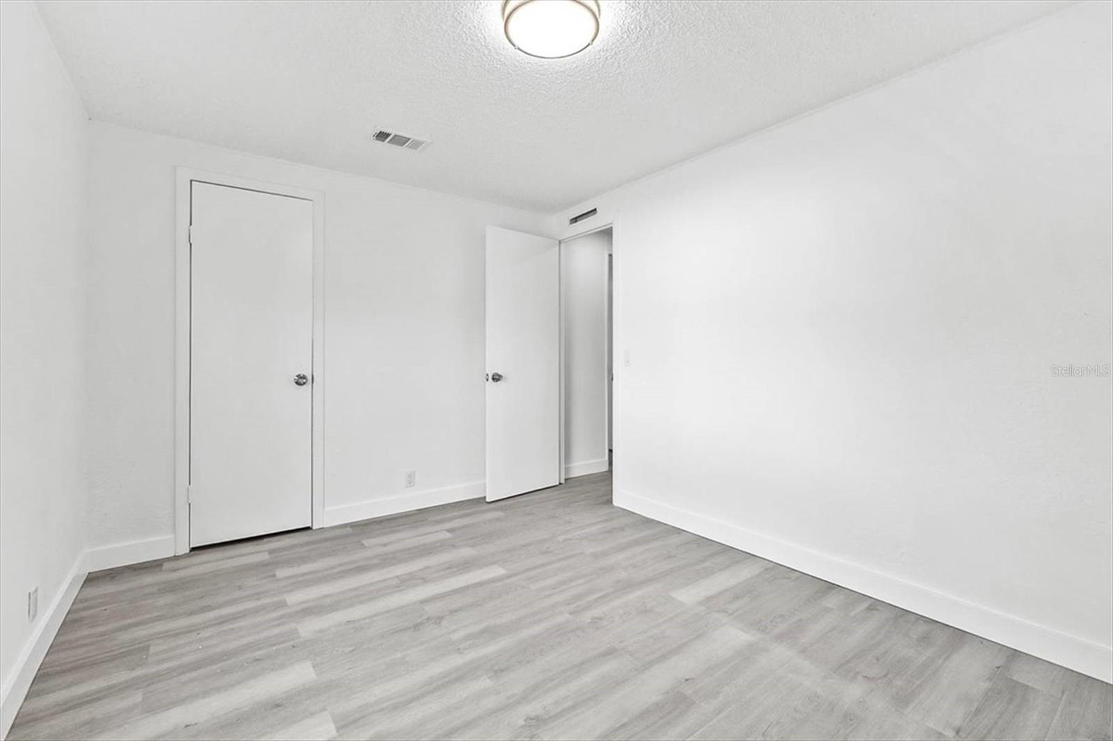 Image 43 of 48 For 8517 Indian Ridge Trail