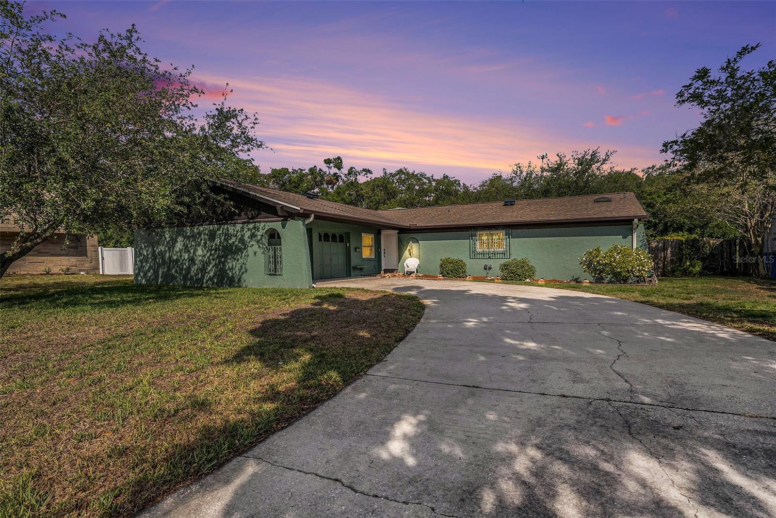 Details for 8517 Woodwick Court, TAMPA, FL 33615