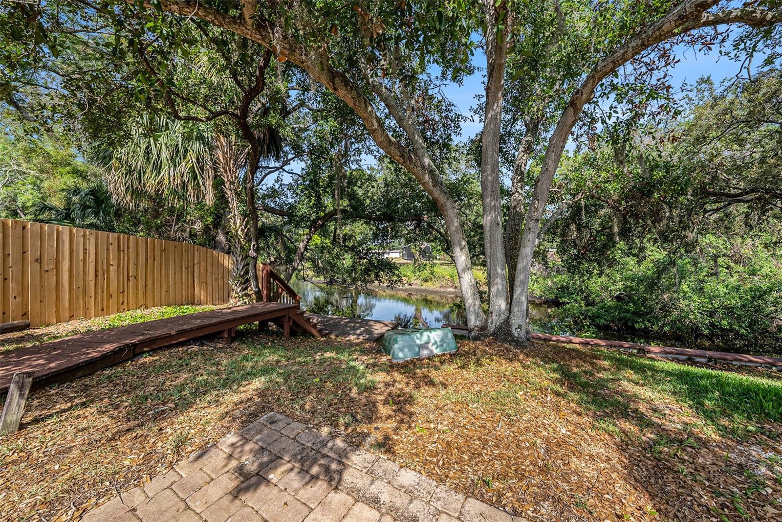 Image 21 of 27 For 8517 Woodwick Court