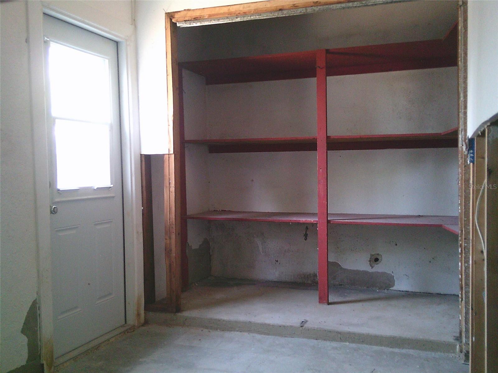 Image 19 of 25 For 212 Driftwood Place