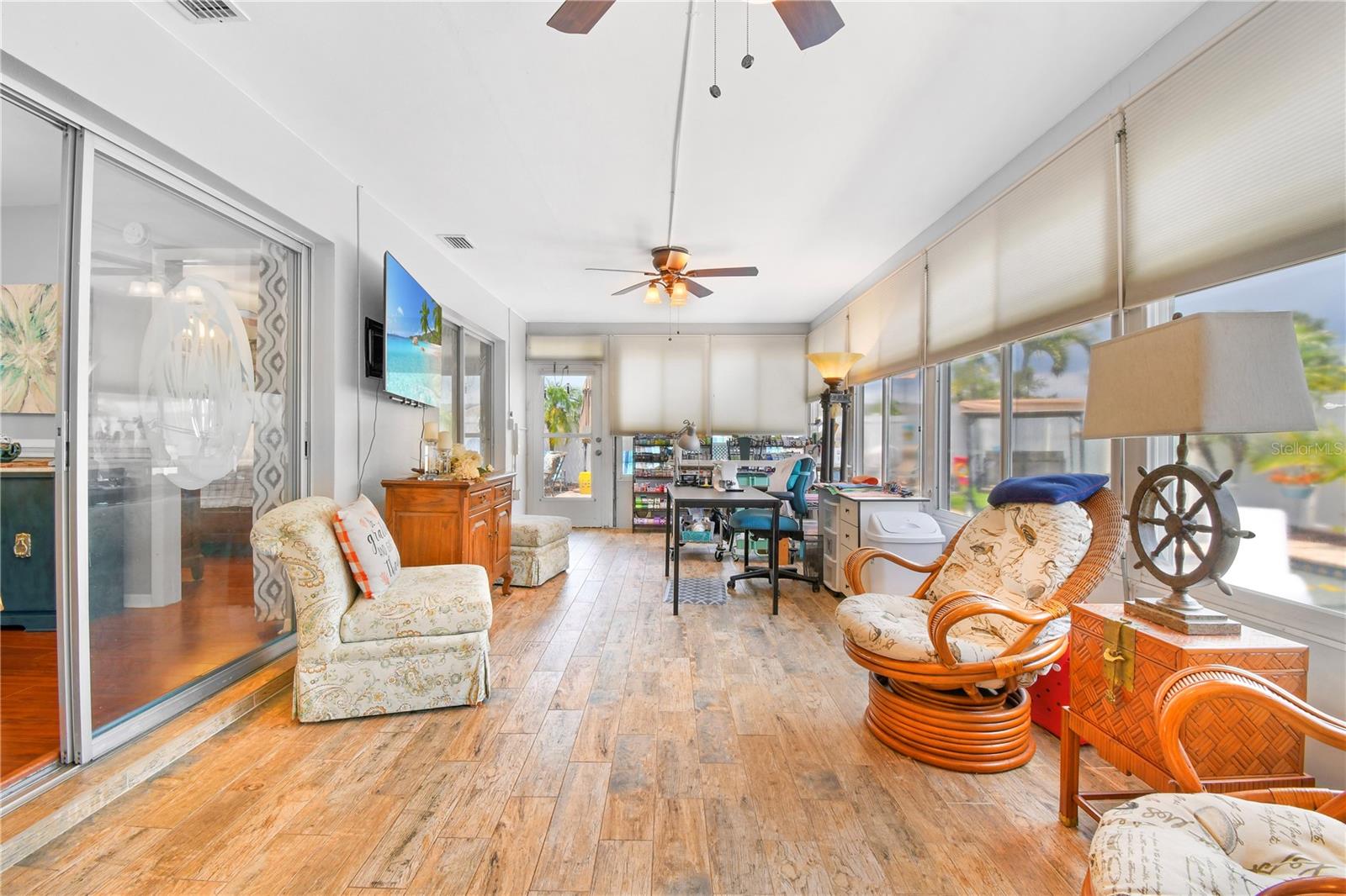 Image 27 of 76 For 7851 120th Street