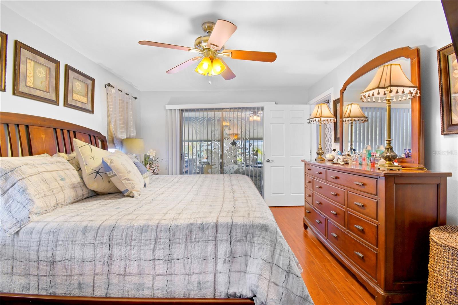Image 32 of 76 For 7851 120th Street