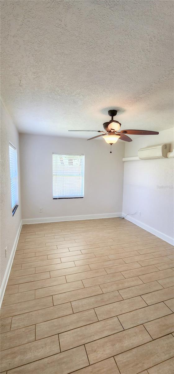 Image 10 of 17 For 14026 Parsley Drive B