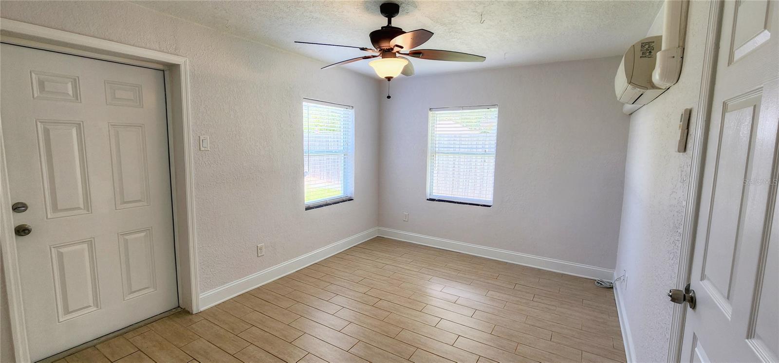 Image 13 of 17 For 14026 Parsley Drive B