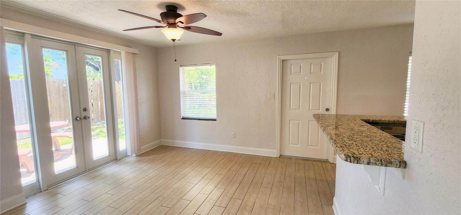 Image 17 of 17 For 14026 Parsley Drive B