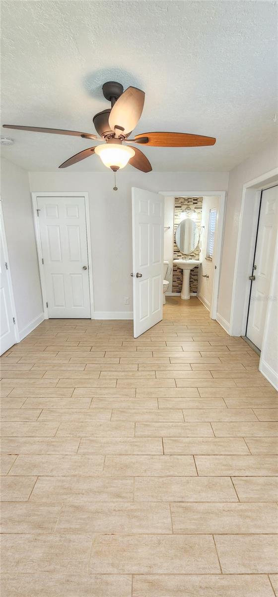 Image 9 of 17 For 14026 Parsley Drive B