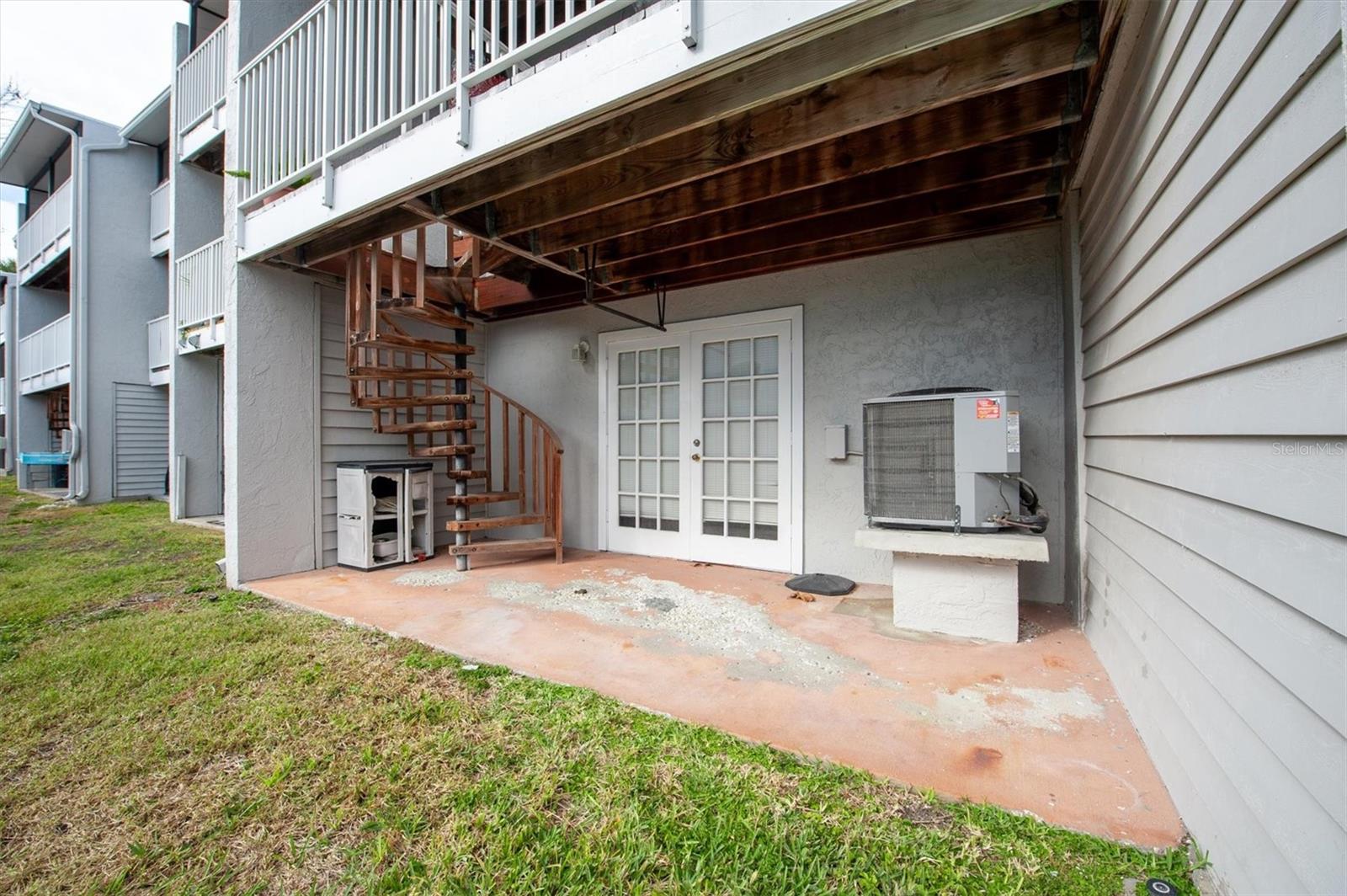 Image 26 of 48 For 745 Pinellas Bayway S 206