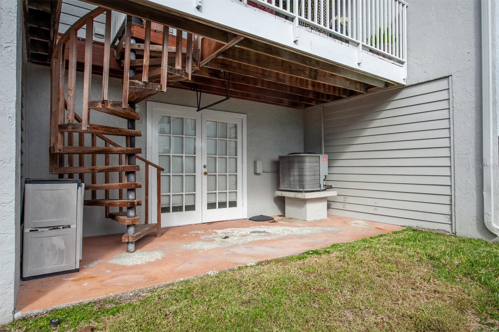 Image 27 of 48 For 745 Pinellas Bayway S 206