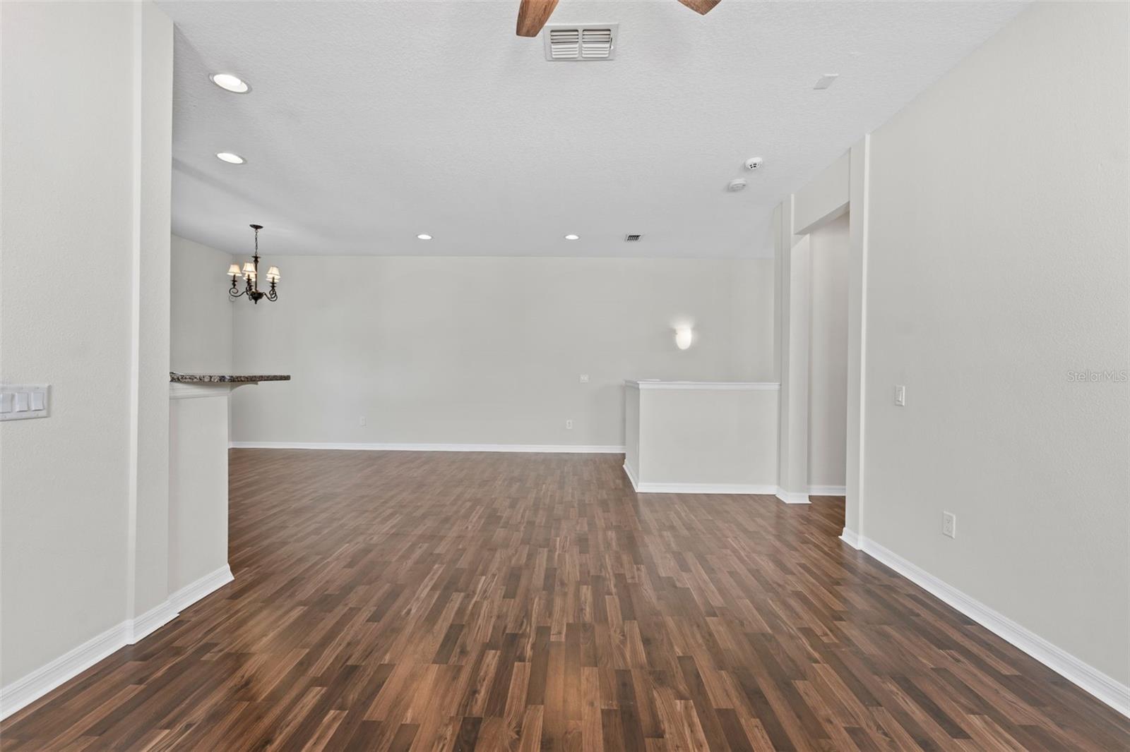 Image 11 of 41 For 3605 Bay Heights Way