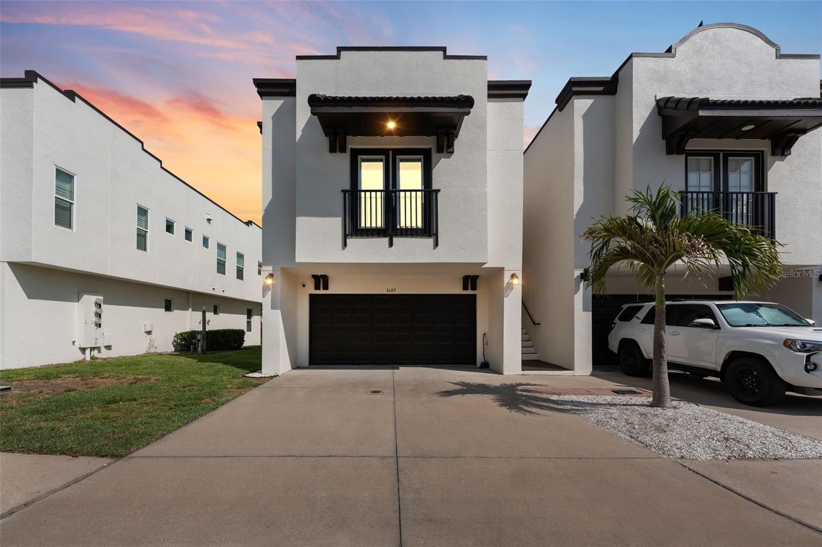 Image 2 of 41 For 3605 Bay Heights Way