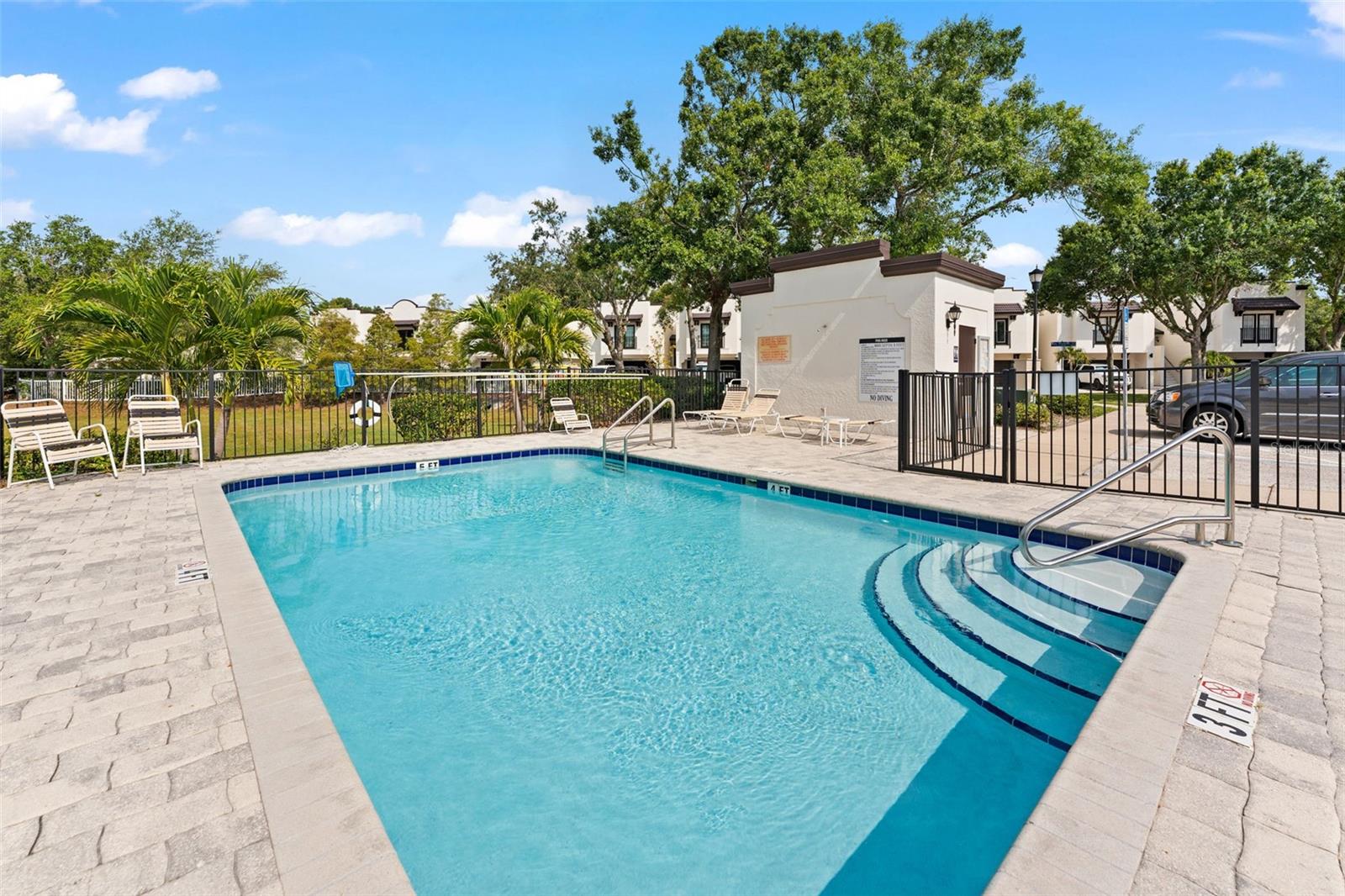 Image 37 of 41 For 3605 Bay Heights Way