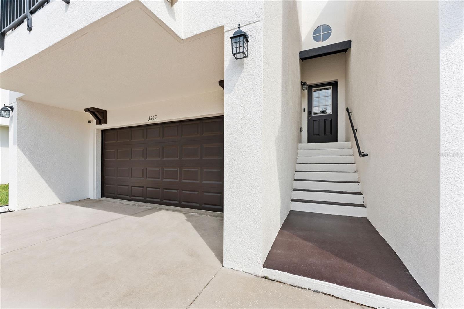 Image 5 of 41 For 3605 Bay Heights Way