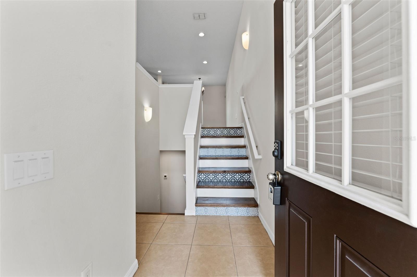 Image 6 of 41 For 3605 Bay Heights Way