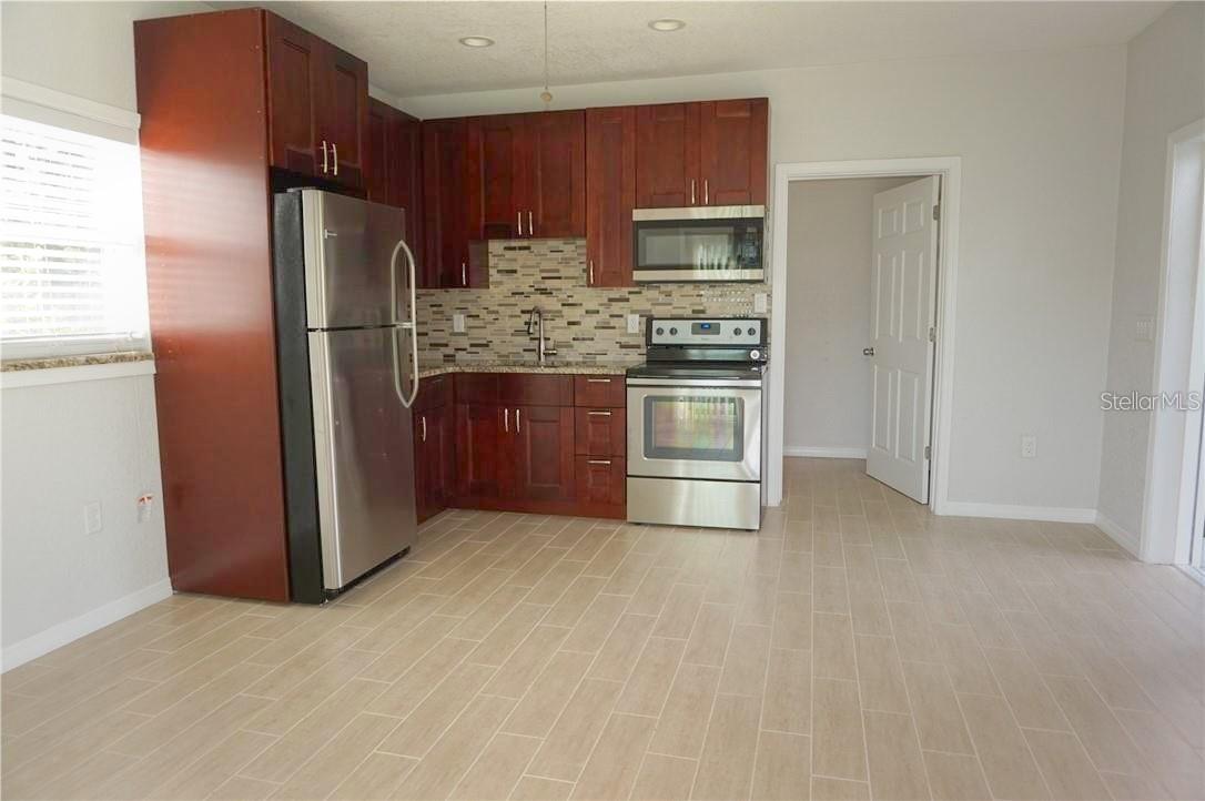 Image 3 of 6 For 14026 Parsley Drive C